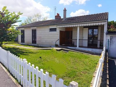 Maison - 95 m² - 4 pièces