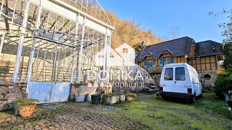 Maison ancienne - 198 m² - 5 pièces