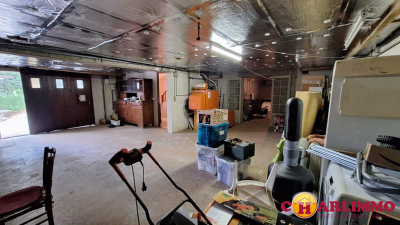 Maison traditionnelle - 130 m² - 6 pièces