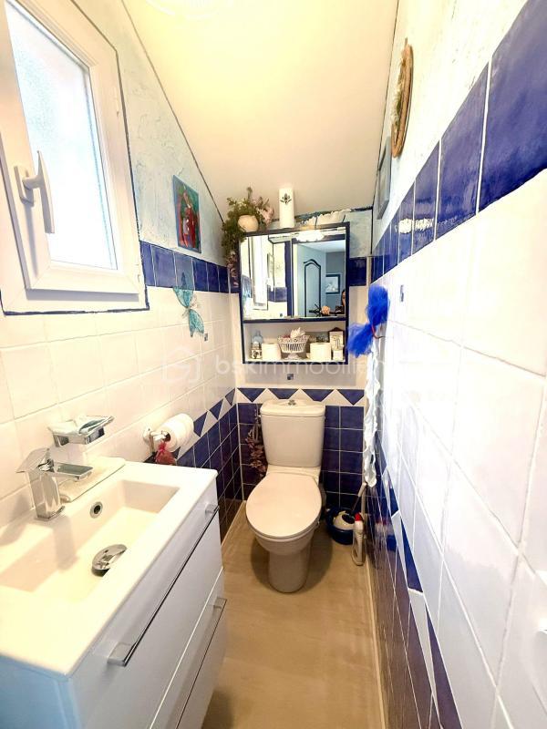 Villa - 100 m² - 5 pièces