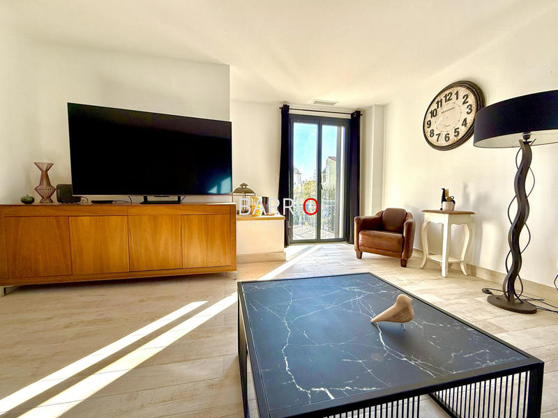 Maison traditionnelle - 138 m² - 5 pièces