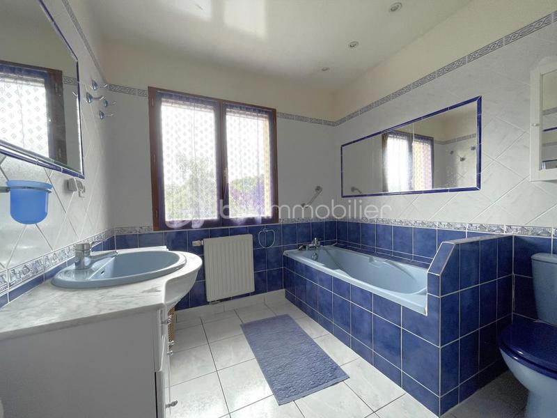 Maison - 130 m² - 5 pièces