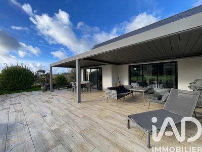 Maison - 135 m² - 5 pièces