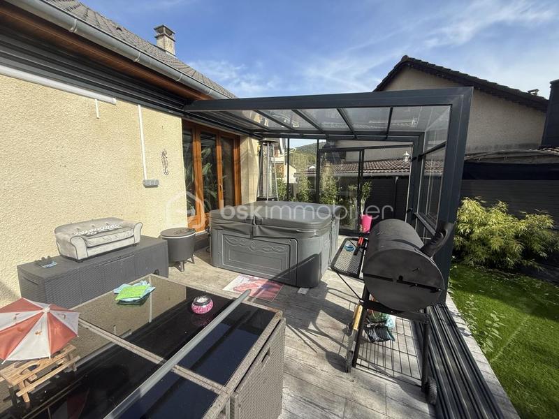 Pavillon - 90 m² - 6 pièces