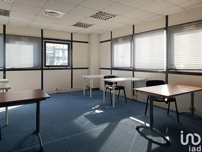 Bureau - 750 m²