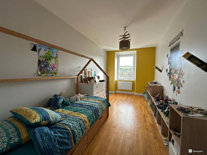 Maison - 357 m² - 11 pièces