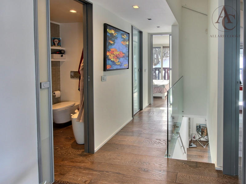 Appartement - 97 m² - 5 pièces