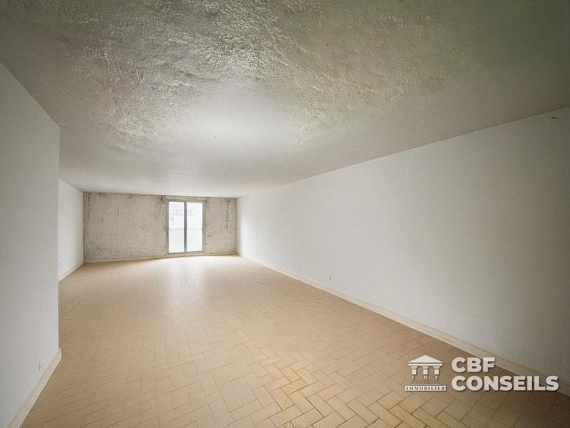 Maison - 200 m² - 6 pièces