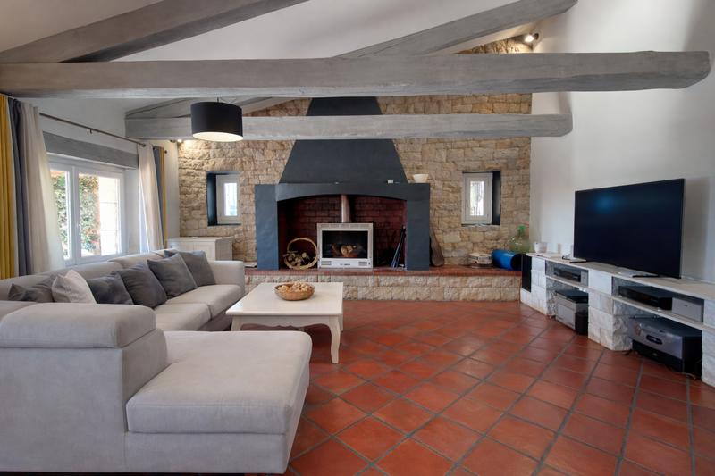 Maison - 208 m² - 5 pièces