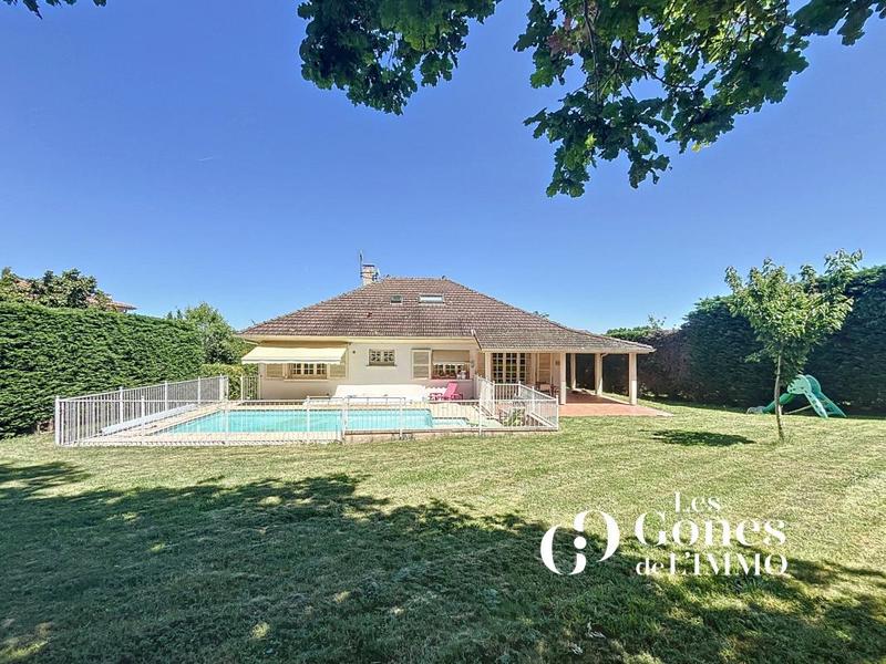 Maison - 160 m² - 6 pièces