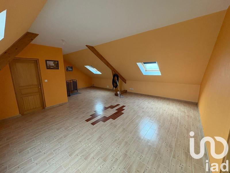 Maison - 203 m² - 6 pièces