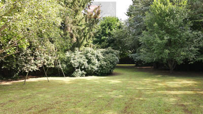 Terrain - 2 200 m²