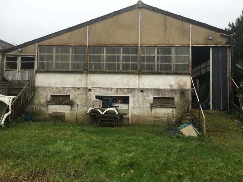 Maison - 255 m² - 10 pièces