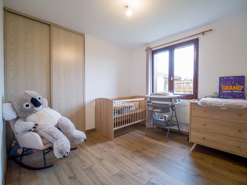 Maison - 90 m² - 4 pièces