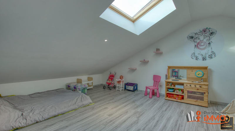 Appartement - 86 m² - 4 pièces