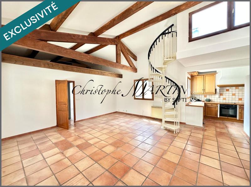 Appartement - 81 m² - 3 pièces