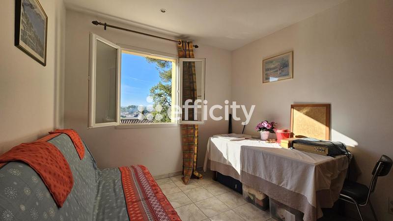 Maison - 169 m² - 7 pièces