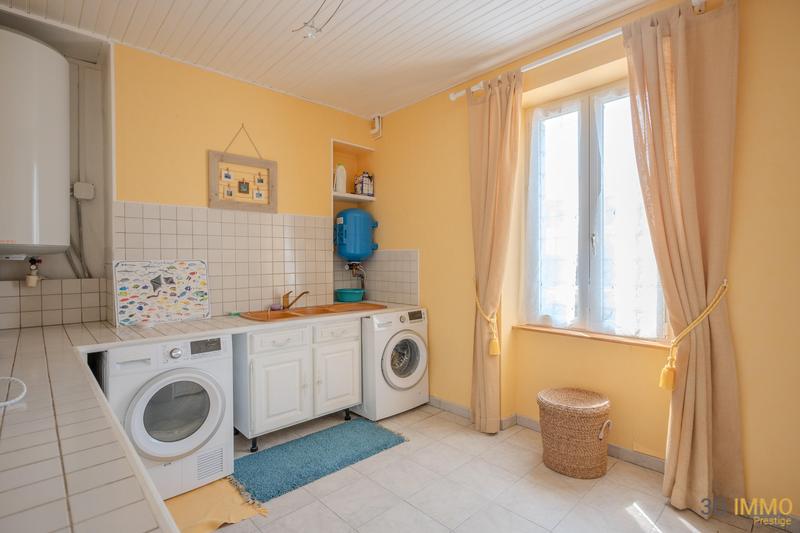 Maison ancienne - 190 m² - 7 pièces