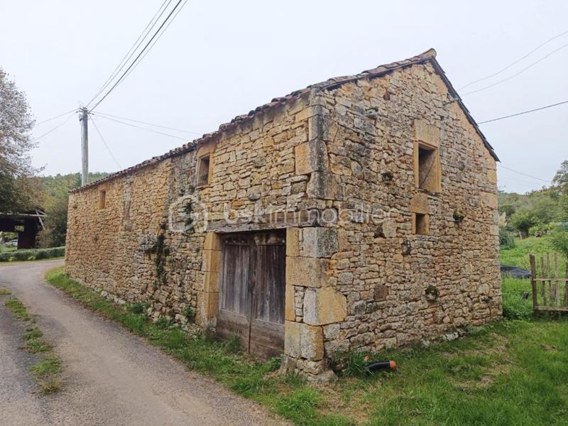 Corps de ferme - 130 m² - 4 pièces