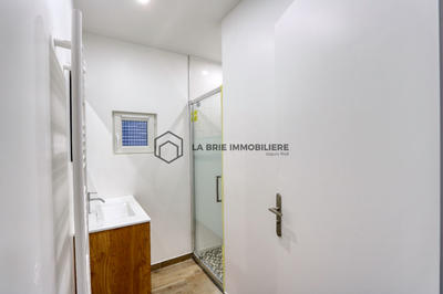 Immeuble - 98 m² - 5 pièces