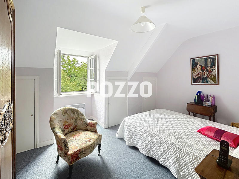 Maison - 135 m² - 6 pièces