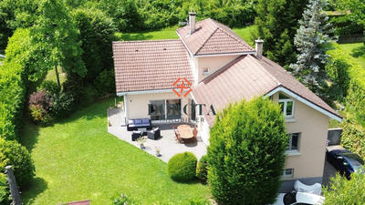 Villa - 189 m² - 6 pièces