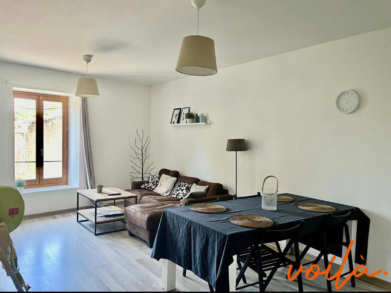 Maison - 310 m² - 10 pièces