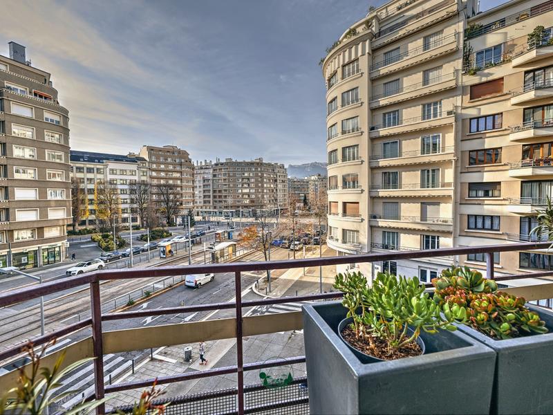 Appartement - 94 m² - 4 pièces