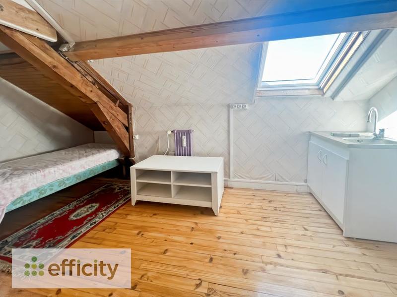 Appartement ancien - 82 m² - 3 pièces