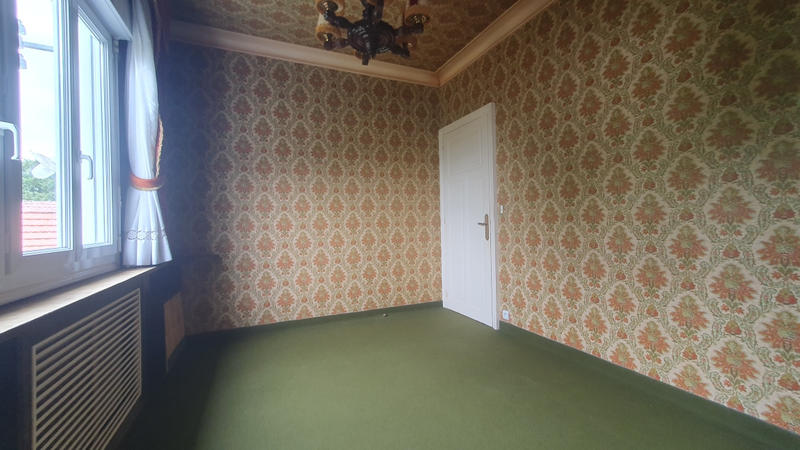 Maison - 137 m² - 9 pièces