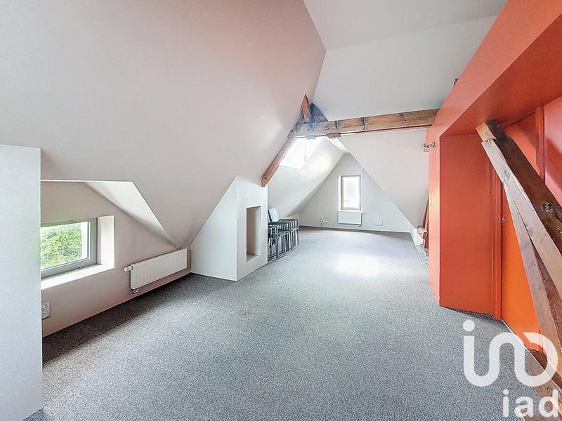 Maison - 204 m² - 7 pièces