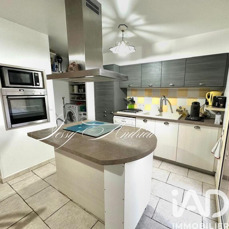 Maison - 79 m² - 4 pièces