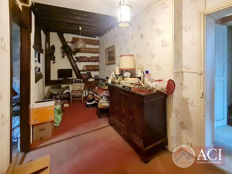 Maison - 280 m² - 5 pièces