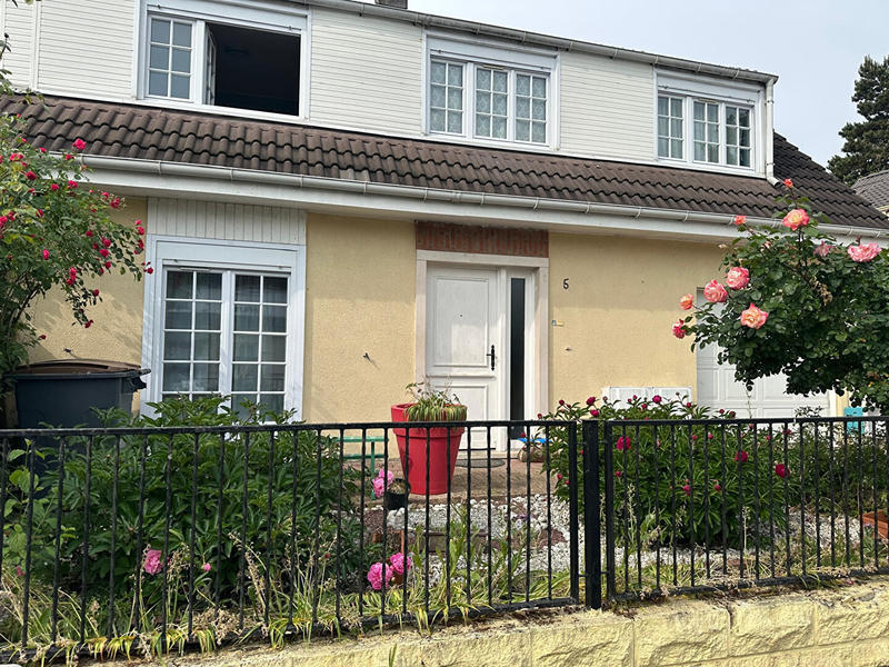 Maison - 100 m² - 5 pièces