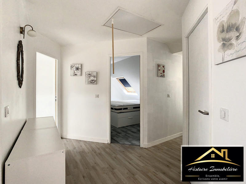 Maison contemporaine - 151 m² - 7 pièces