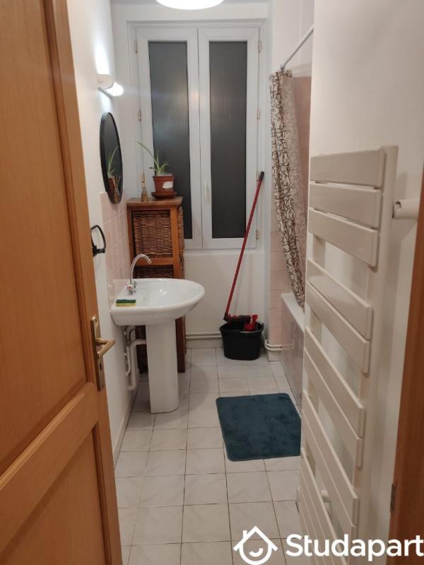 Chambre - 13 m² - 1 pièce