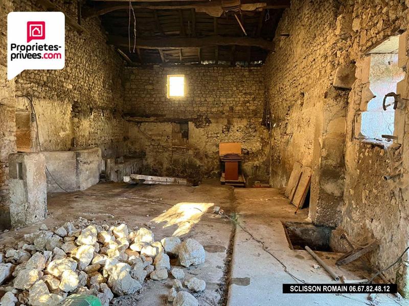 Grange - 320 m² - 4 pièces