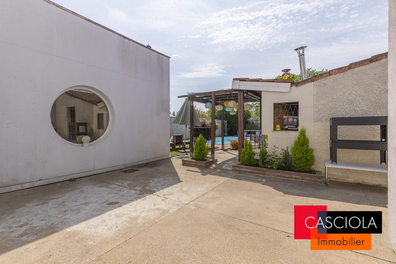 Appartement - 150 m² - 6 pièces