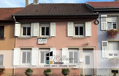 Maison - 185 m² - 7 pièces