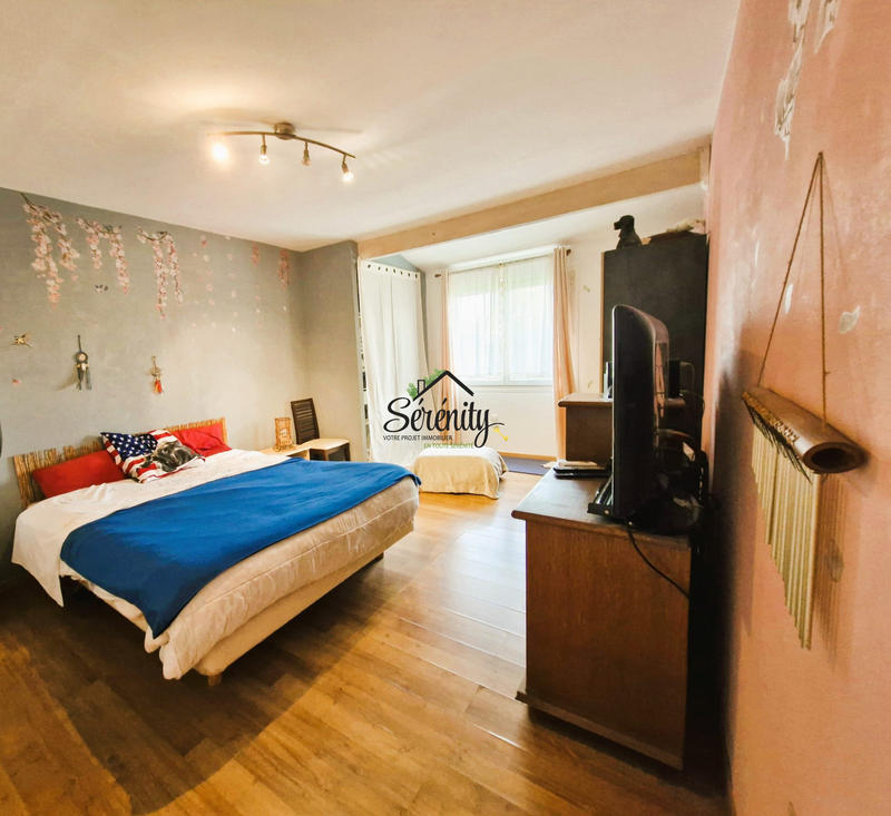 Maison - 110 m² - 5 pièces