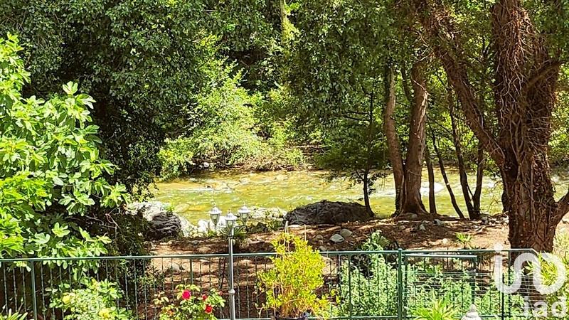 Maison - 177 m² - 6 pièces