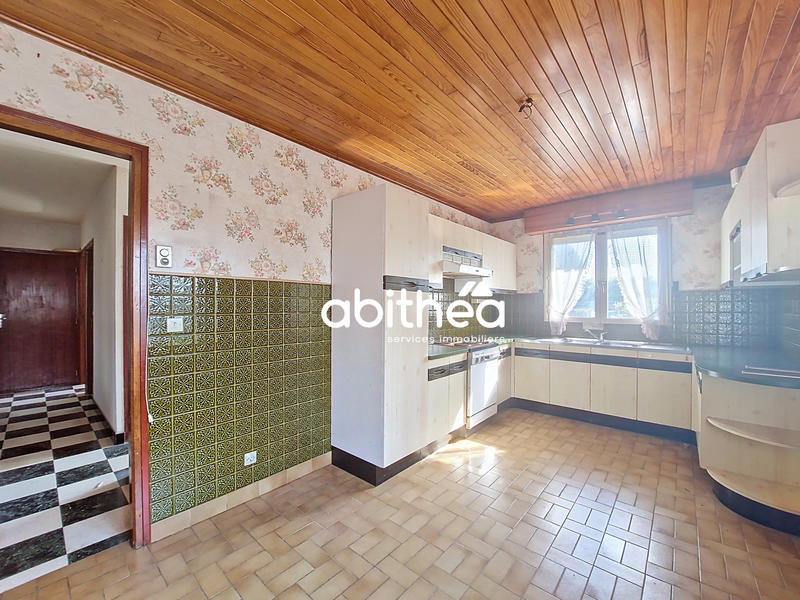 Maison - 100 m² - 4 pièces