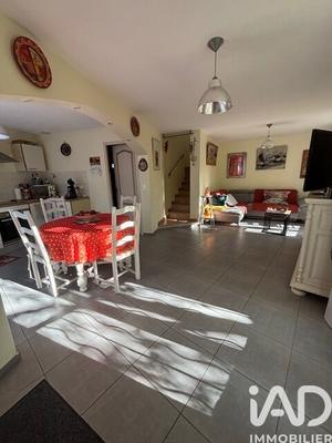 Maison - 120 m² - 4 pièces