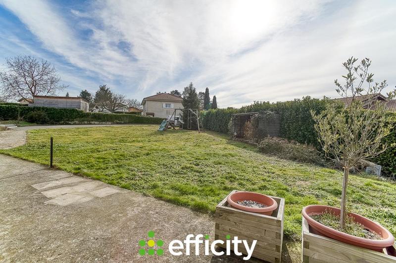 Pavillon - 120 m² - 5 pièces