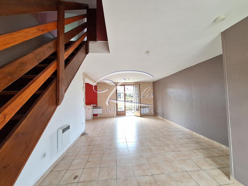 Maison traditionnelle - 86 m² - 8 pièces