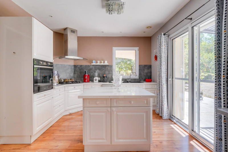 Maison - 151 m² - 5 pièces