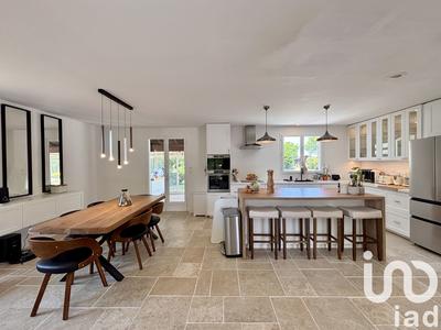 Maison - 150 m² - 7 pièces