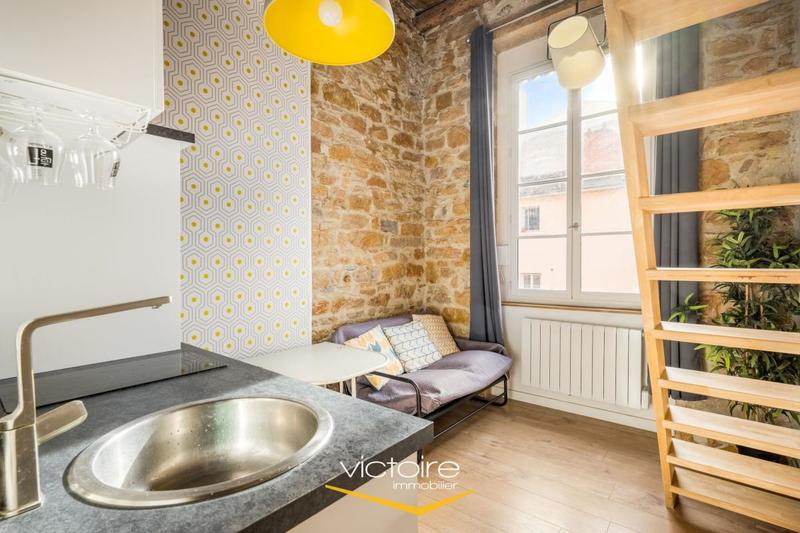 Studio - 21 m² - 2 pièces