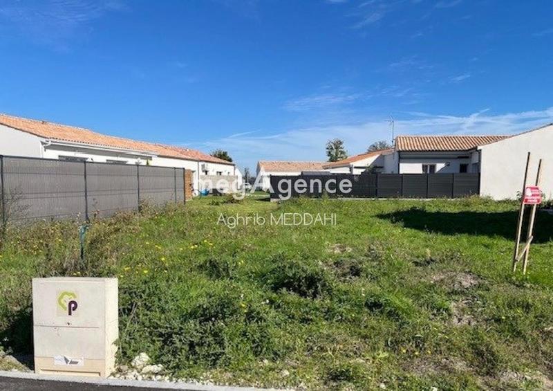 Terrain constructible - 348 m²