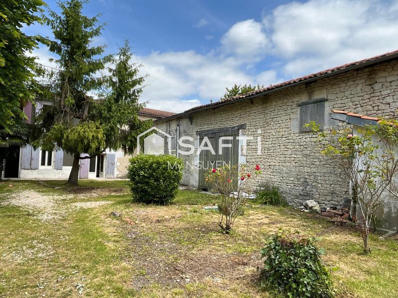 Maison de village - 195 m² - 8 pièces
